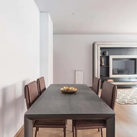 Casa Fonteiana 85 *